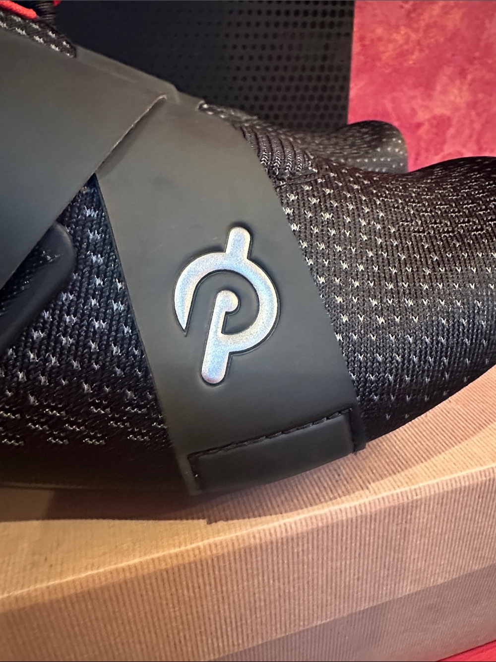 Peloton Altos Unisex Black and Red Cycling Shoes, New in box,Size 6.5 Women - Picture 2 of 9